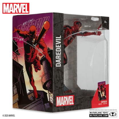 Marvel Collection, figurine Daredevil de McFarlane boite de 3/4