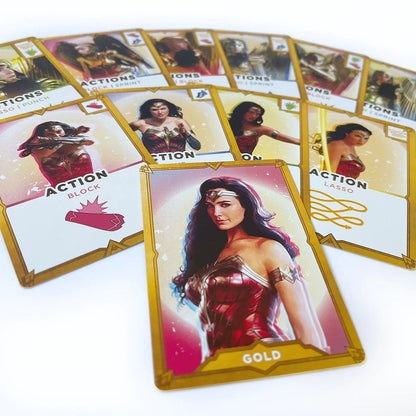 Wonder Woman 1984 jeu de cartes coopératif avec les cartes