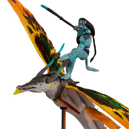 Avatar 2 figurine Tonowari et Skimwing McFarlane en gros plan