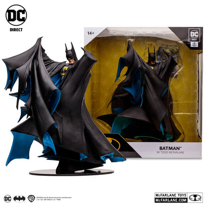Figurine 12" Batman noir par Todd McFarlane devant sa boite