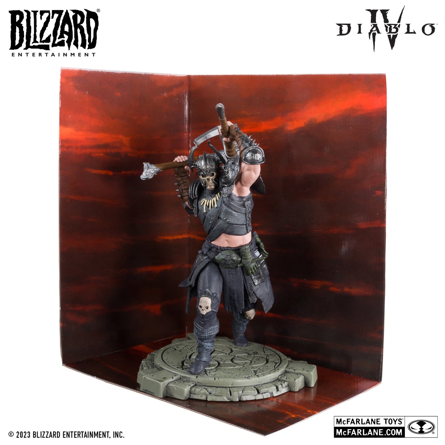 Diablo 4 figurine Common Death Blow Barbarian McFarlane avec le décor