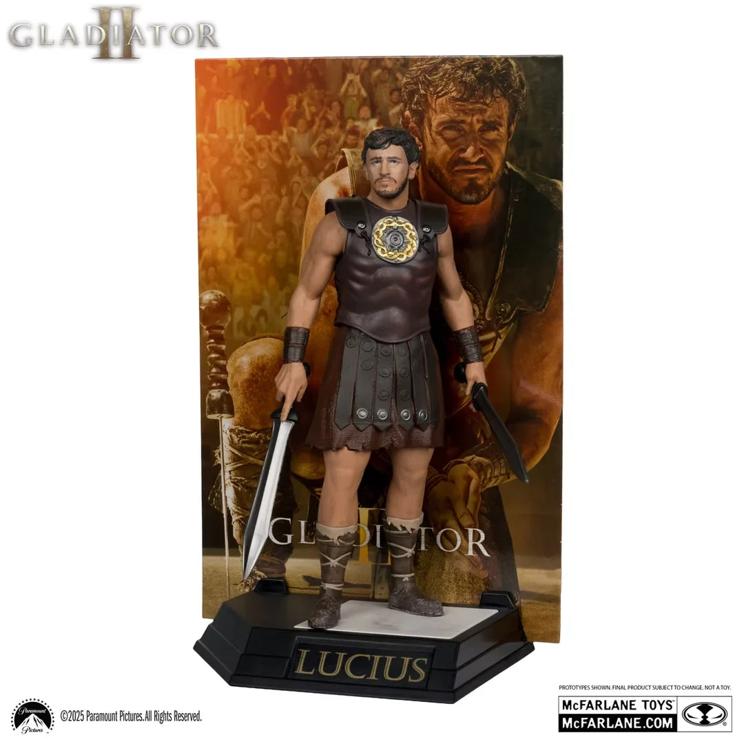 Galdiator 2, figurine Movie Maniacs de Lucius vue avec le fond