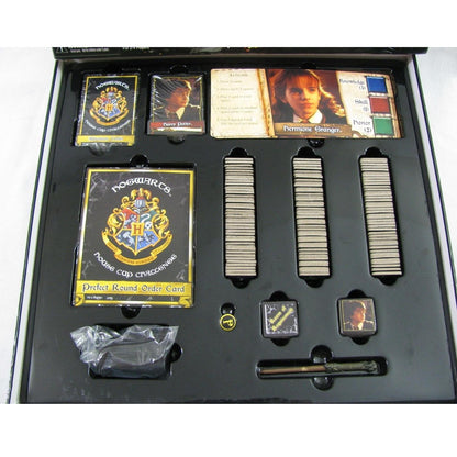 Harry Potter jeu Hogwarts House Cup Challenge intérieur de la boite