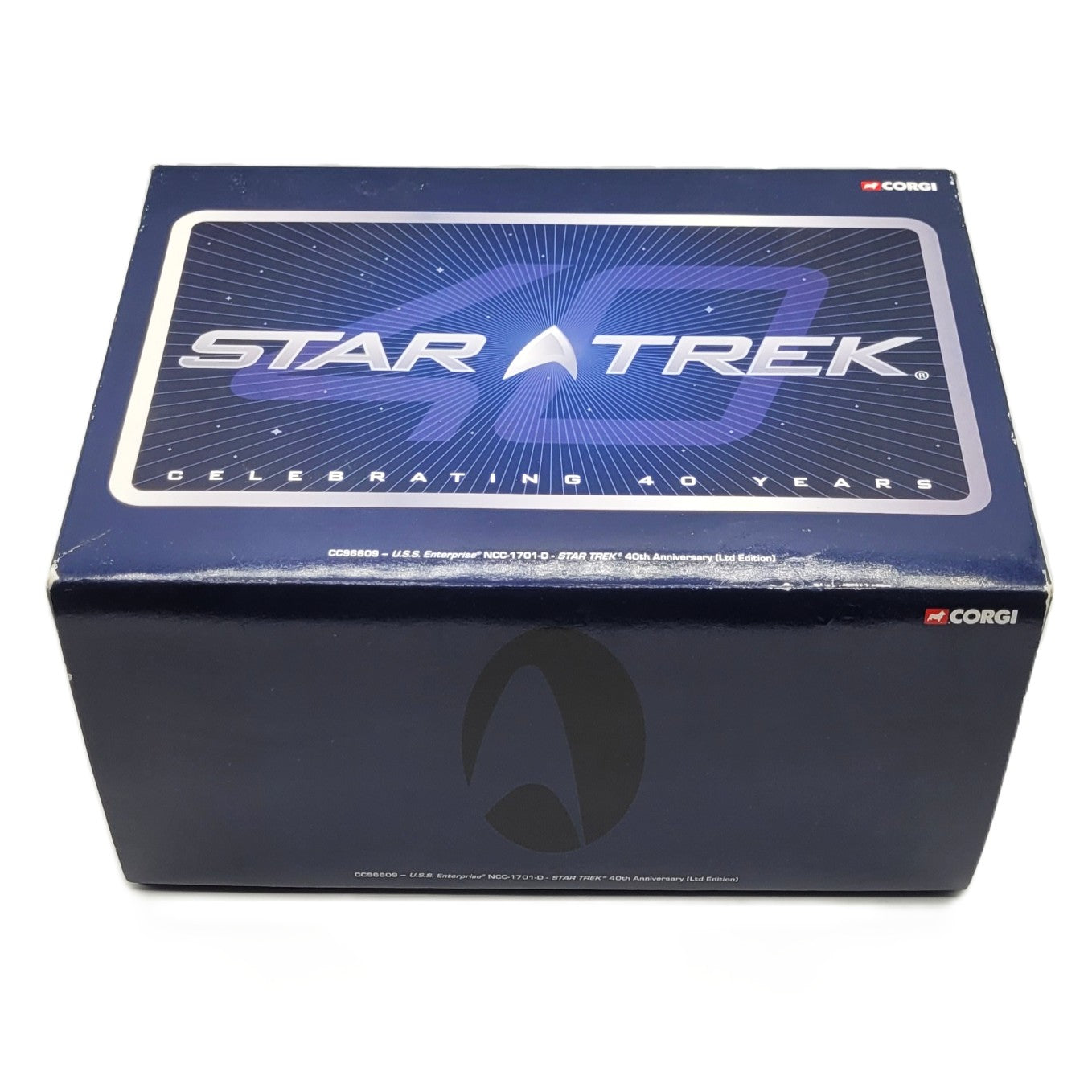 Star Trek U.S.S. Enterprise NCC-1701-D (40th anniversary) Corgi en boite