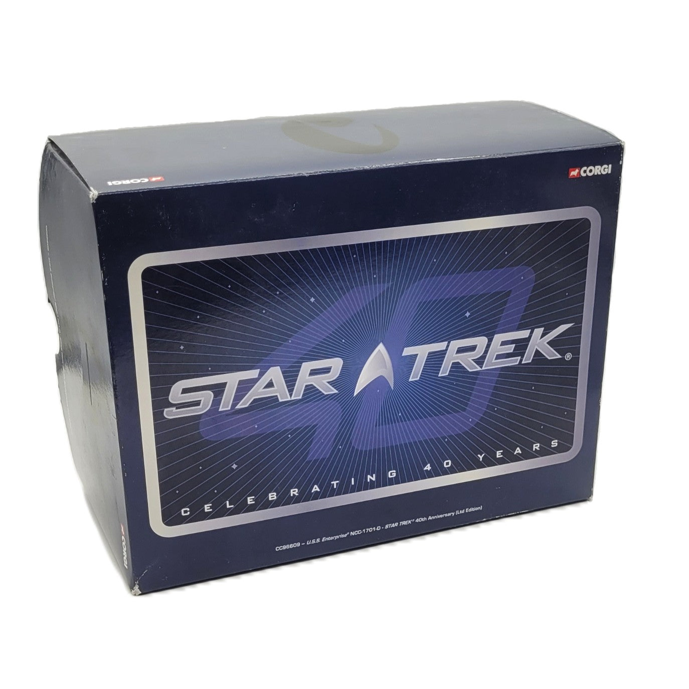 Star Trek U.S.S. Enterprise NCC-1701-D (40th anniversary) Corgi devant de la boite