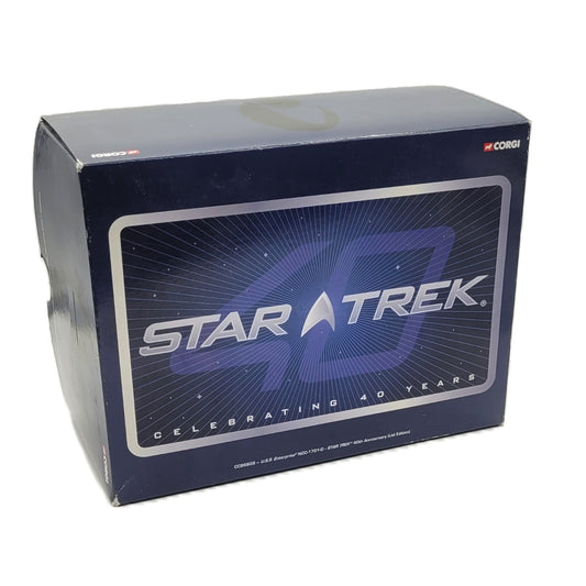 Star Trek U.S.S. Enterprise NCC-1701-D (40th anniversary) Corgi devant de la boite