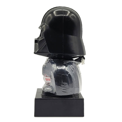 Star Wars distributeur de bonbon Darth Vader de profil