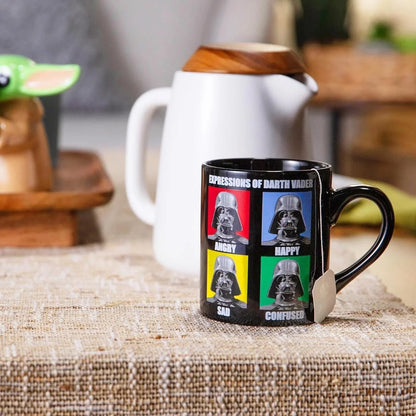 Tasse Star Wars "Expressions of Darth Vader"