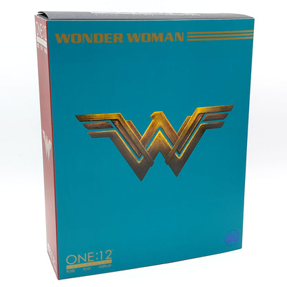 Wonder Woman figurine One:12 par Mezco devant de la boite